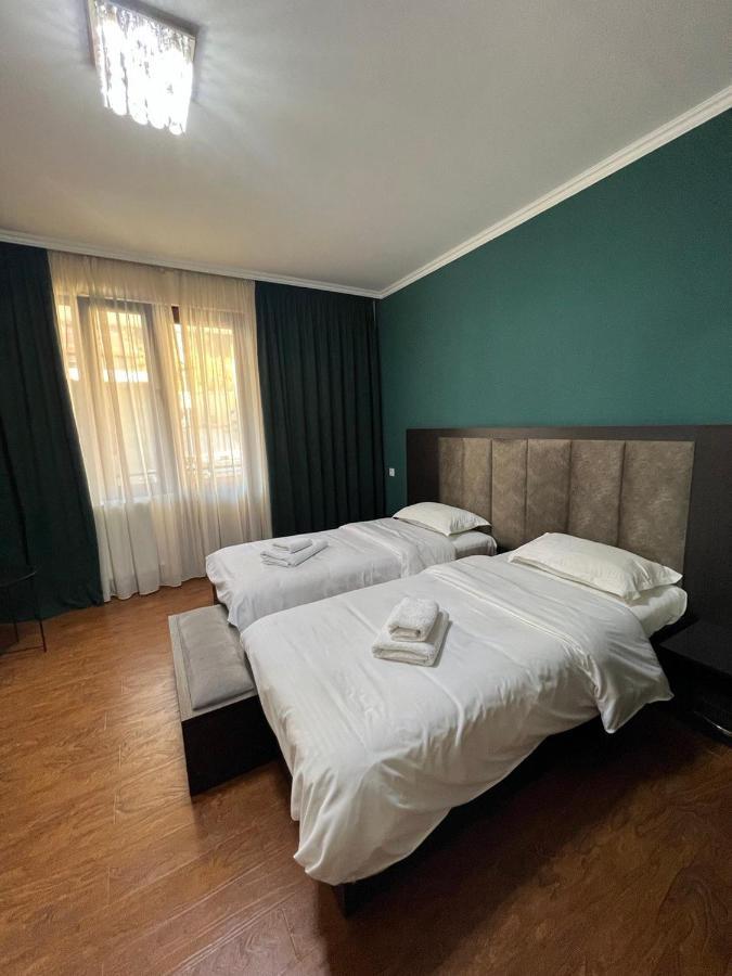 Monte Bianco Bed & Breakfast Mestia Exterior photo
