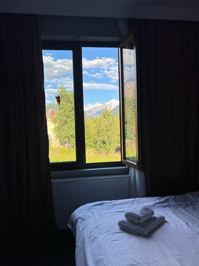 Monte Bianco Bed & Breakfast Mestia Exterior photo